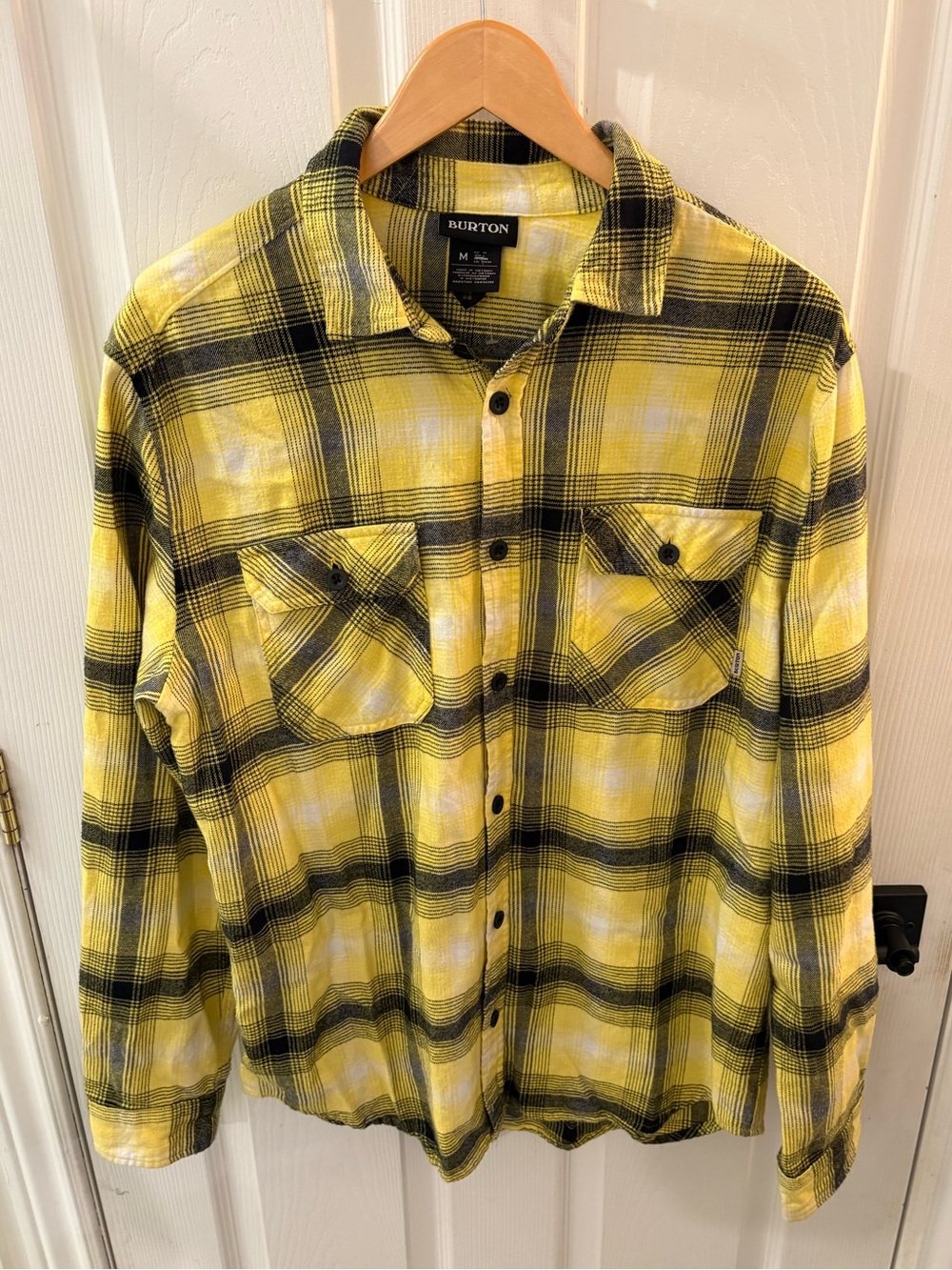 Burton Men’s Yellow and Black Plaid Shirt Jacket